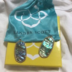 Kendra Scott Danielle Abalone Statement